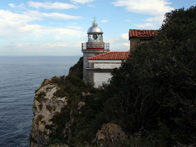 Asturias - Faro de San Emeterio