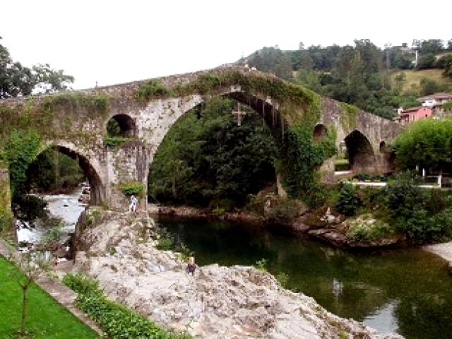 Cangas de Onís - Puente Romano