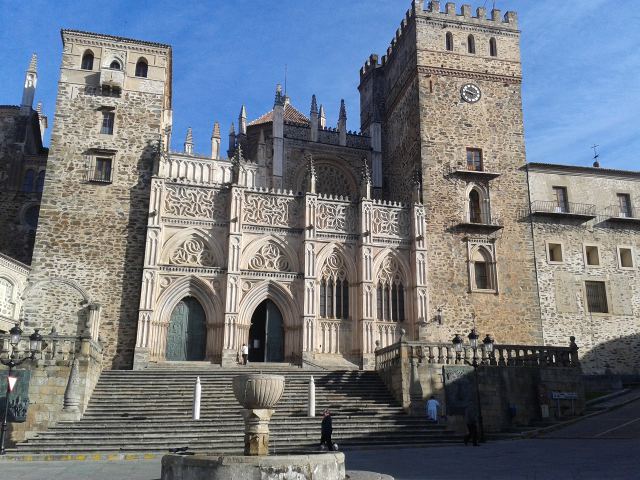 Monasterio de Guadalupe - Fachada