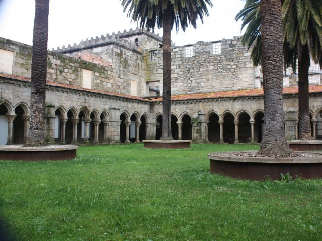 Ourense - Claustro San Francisco